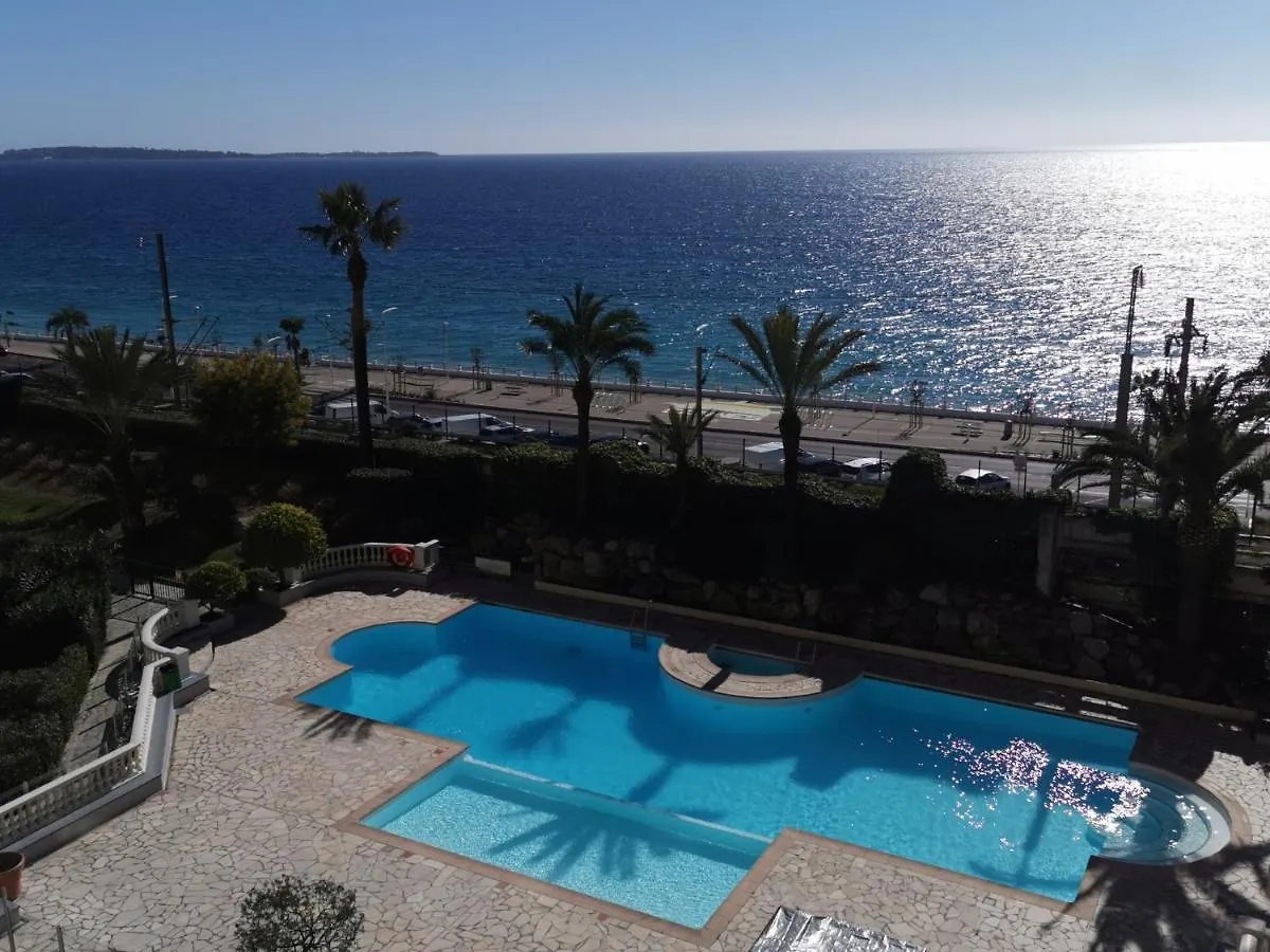 Appartement En Bord De Mer كان شقة